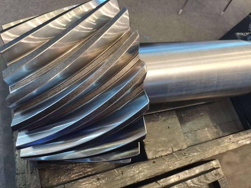 Bánh răng côn xoắn ốc tùy chỉnh độ chính xác cao Ruida cho máy nghiền với đường kính lớn (50mm-2300mm)