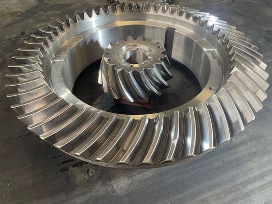 Cao độ bền Helical Bevel Gear với độ cứng và hướng tùy chỉnh